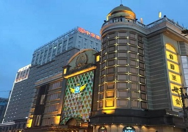 霍尔果斯最大顶级出名高端豪华KTV会所-皇冠伯爵KTV顶级体验点评